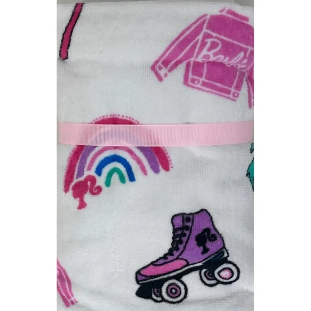 Set of 2 Barbie Vintage 70s Retro Rainbows Roller Skates Hand Towels 16
